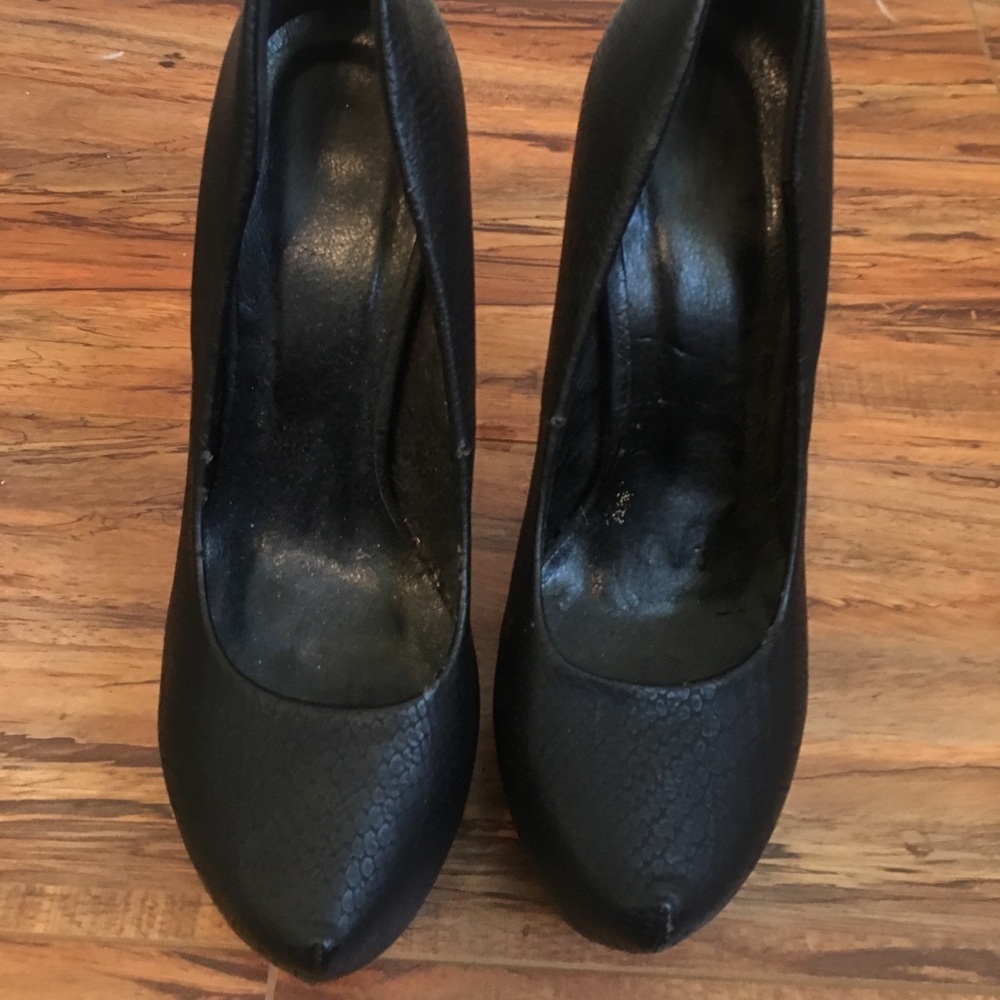 Black heels